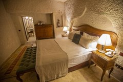 Artemis Cave Suites - photo 21