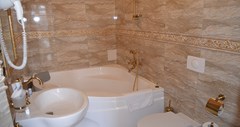 Elisa Inn Hotel - photo 10
