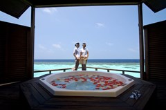 Lily Beach Resort & Spa at Huvahendhoo: Spa and wellness - photo 11