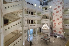 Istanbul Crowne Plaza Old City: Территория отеля - photo 1