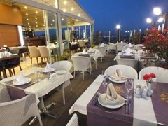 Arden City Hotel: Терраса ресторана - photo 5