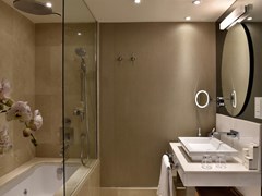 CVK Park Bosphorus Hotel - photo 10