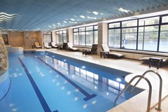 Hilton Istanbul Bosphorus Hotel: Крытый бассейн - photo 11