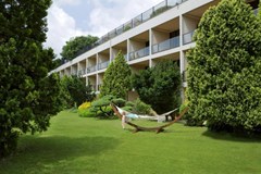 Hilton Istanbul Bosphorus Hotel: Территория отеля - photo 2