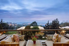 Hilton Istanbul Bosphorus Hotel: Территория отеля - photo 9