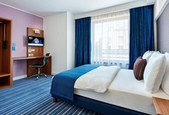 Holiday Inn Express Belgrade-City: Room - photo 13