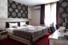 Garni Hotel City Code Vizura: General view - photo 1