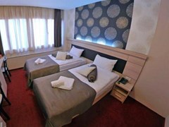 Garni Hotel City Code Vizura: General view - photo 7