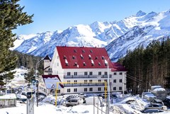 Al`pina Otel`: Внешний вид - photo 4