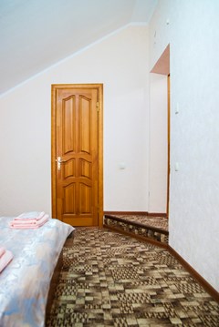 Al`pina Otel`: Стандартный 4-местный 3-комнатный номер с 2-мя спальнями Стандартный 4-местный 3-комнатный номер с 2-мя спальнями - photo 73