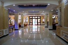 Dombaj (GK Dombaj) Gostinicza: Холл - photo 5