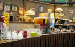 Lesnoj (by`vsh. Heliopark) Park-otel`: Шведский стол - photo 22