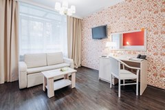 Lesnoj (by`vsh. Heliopark) Park-otel`: Улучшенный 2-местный SUPERIOR DBL диван Супериор Улучшенный DBL 2-местный (с диваном) - photo 95