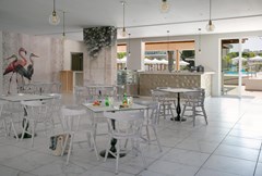 FUN&SUN Vangelis Hotel & Suites - photo 5
