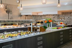 FUN&SUN Vangelis Hotel & Suites - photo 1