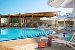 FUN&SUN Vangelis Hotel & Suites - photo 9