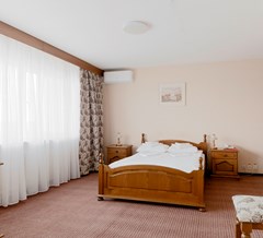 Baltika Hotel - photo 4