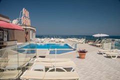 Derici Hotel: Pool - photo 47