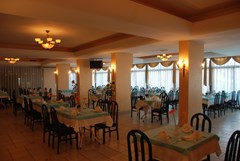 Derici Hotel: Restaurant - photo 25