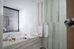 Ramada Resort by Wyndham Bodrum: Room SUITE DELUXE - photo 732