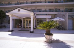 Santa Beach Hotel - photo 15