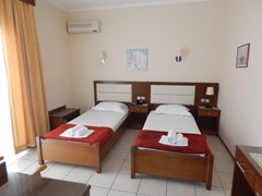 Gold Stern Hotel - photo 9