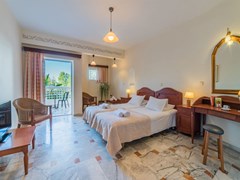 Ilaria Hotel - photo 13