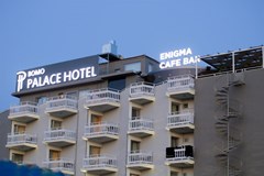 Bomo Palace Hotel - photo 10