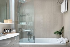 Blazer Suites Hotel - photo 21