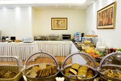 Arethusa Hotel: Restaurant - photo 11