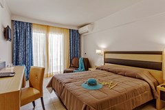Bomo Lagomandra Hotel & Spa - photo 40
