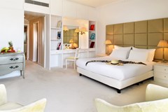 Mitsis Grand Hotel Beach Hotel: Suite - photo 37