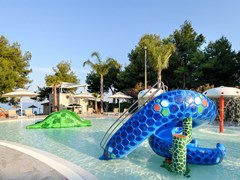 Portes Beach Hotel: Splash Pool - photo 13