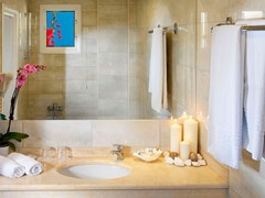 Portes Beach Hotel: Bathroom - photo 39