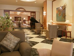 Holiday Inn Thessaloniki Hotel - photo 4