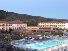Akrathos Hotel - photo 1