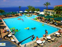 Aristoteles Beach Hotel : Swimming pool - photo 10