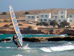 Santa Maria Surfing Beach Hotel - photo 2