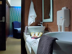 Filion Suites Resort & Spa: Suites - photo 16