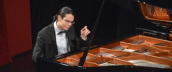 «Музенидис Трэвел» приглашает на Фестиваль Фортепиано в Салониках