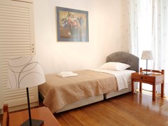 6 bedroom Villa  in Nikiti  RE0272 - photo 8